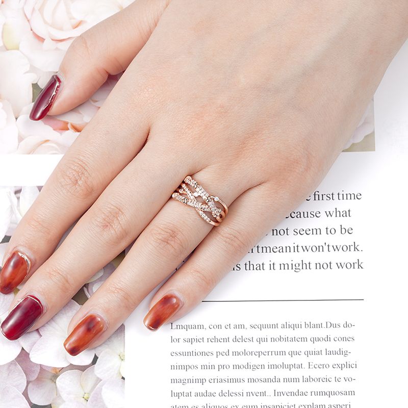 Anillo de Bambú Entrelazado