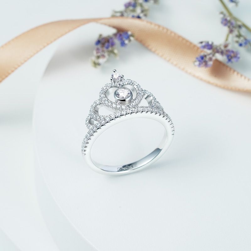 Anillo Corona de La Reina