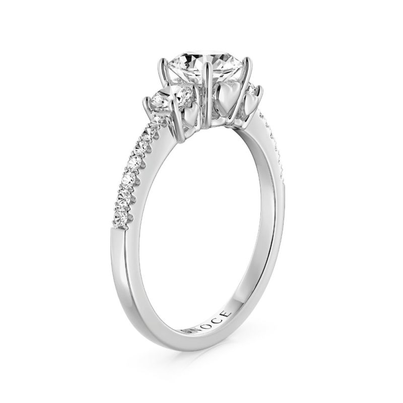 Anillo de Tres Piedras