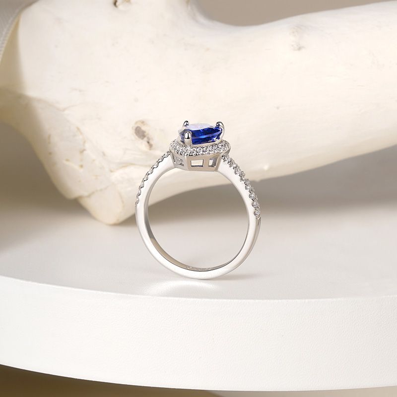 Anillo En Forma de Corazón