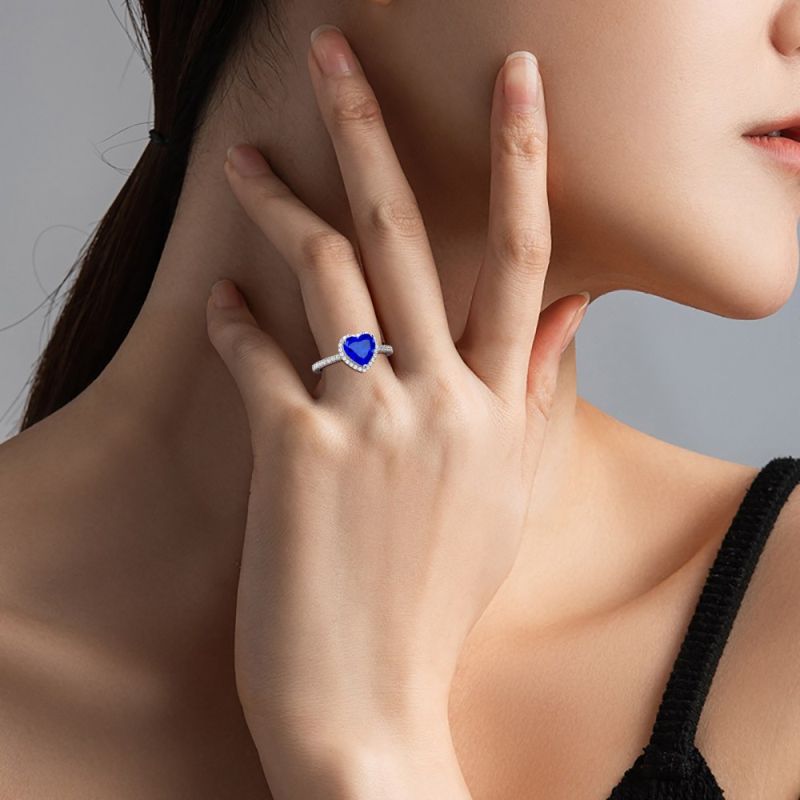 Anillo En Forma de Corazón
