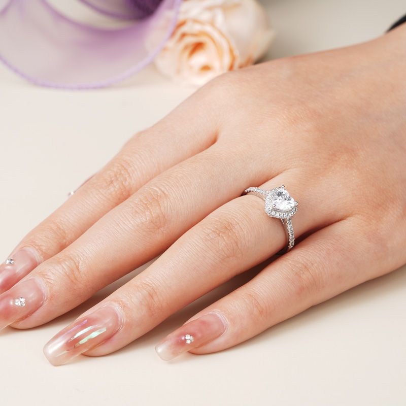 Anillo Corazón Brillante