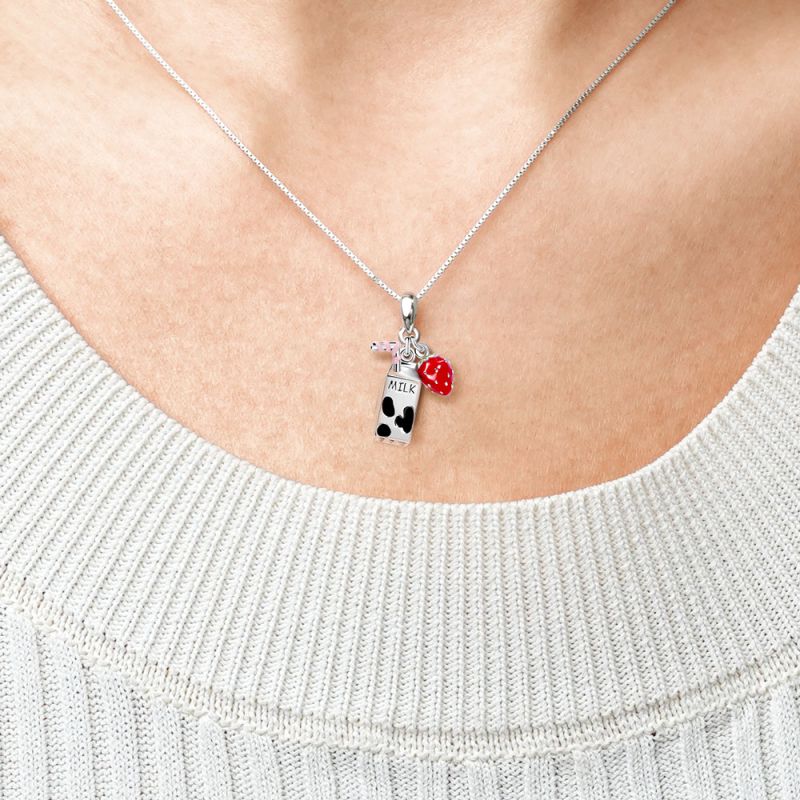 Collar Leche Y Fresa