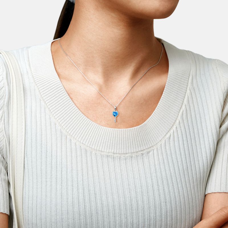 Collar Llave De Amor Azul