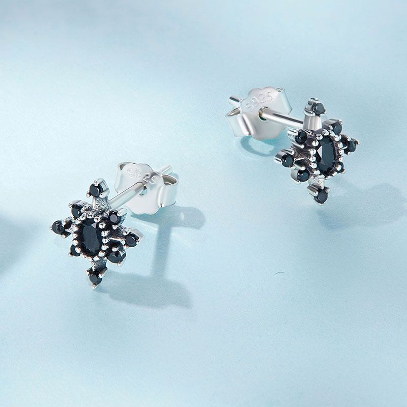 Pendientes Estrella Negra