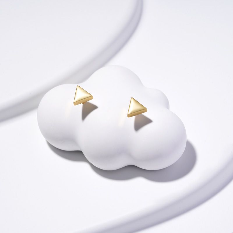 Pendientes Triangulares de Oro