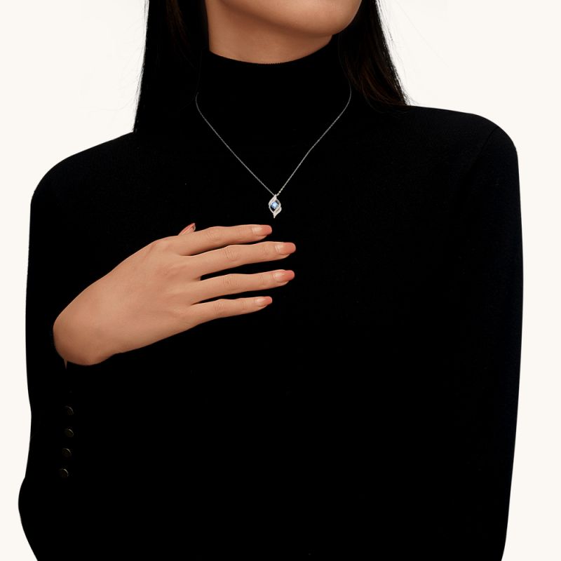 Collar Curvo Piedra de Nacimiento