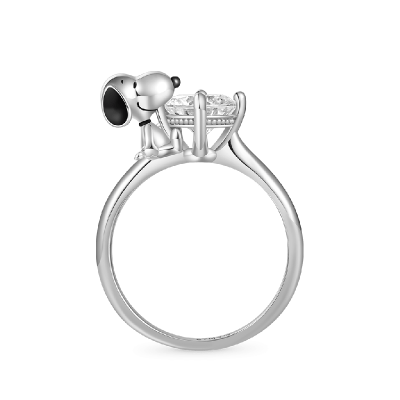 Anillo de diamante blanco Peanuts Snoopy Hug