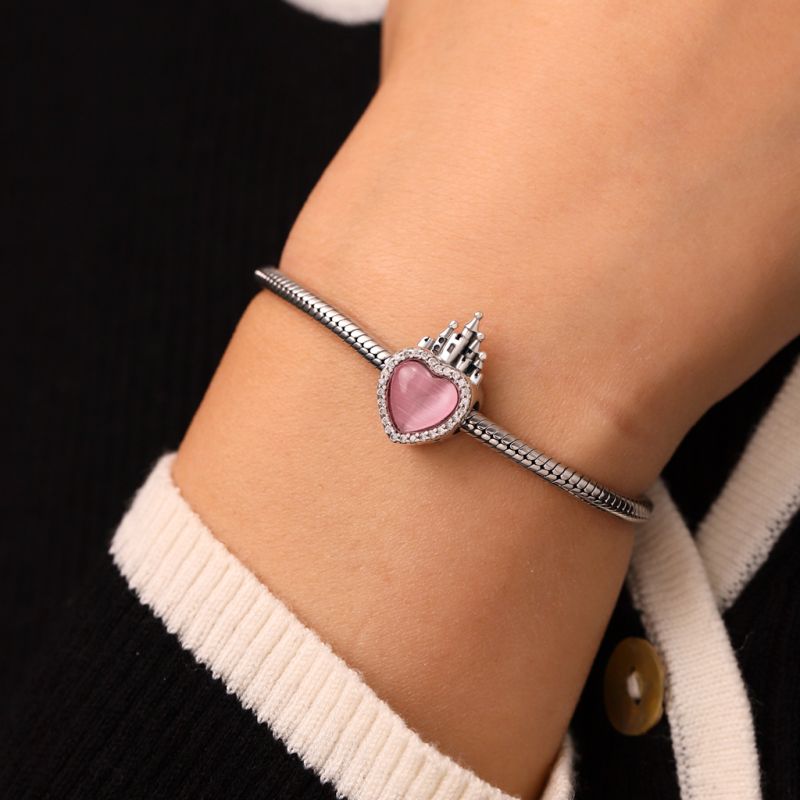 Charm Castillo del Amor Rosa