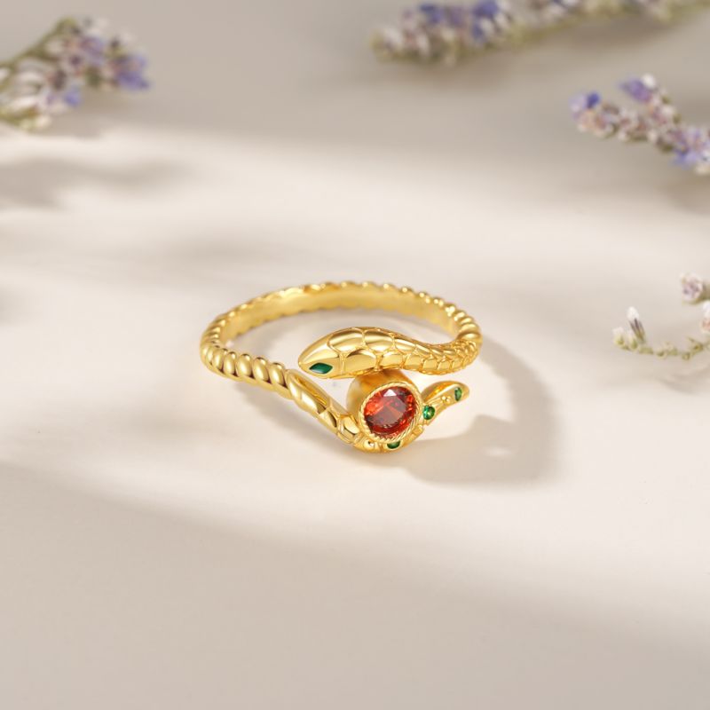 Anillo de Cuerda Trenzada Serpiente Envuelve Gema