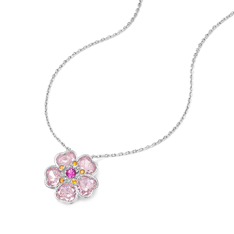 Collar Flor de Cerezo Corte Corazón