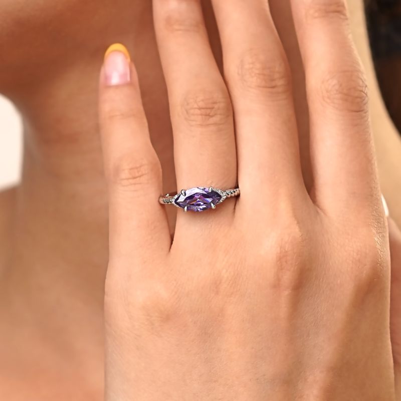 Anillo de Cuerda Torcida Amatista Marquesa