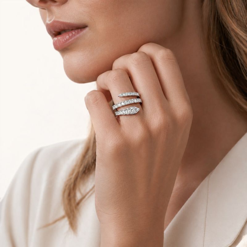Anillo de envoltura de serpiente enrollada