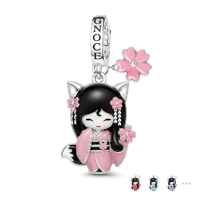 Amuleto japonés Kokeshi Girl