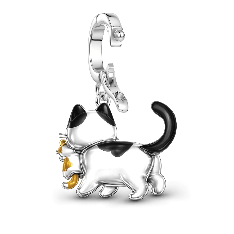 Amuleto colgante de gato con gato