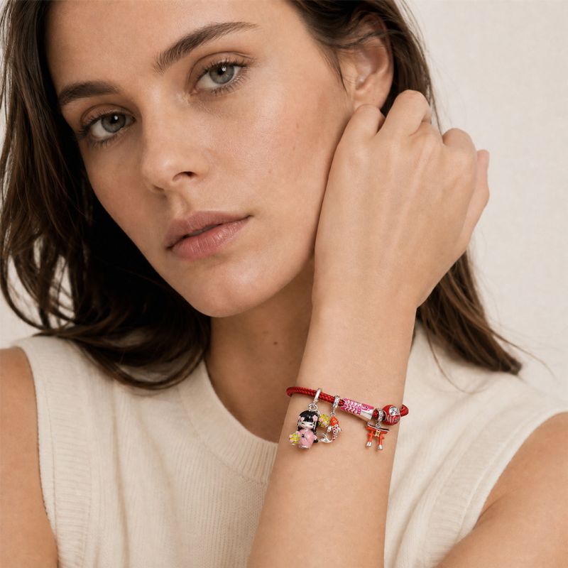 Pulsera japonesa multi-charm colgante