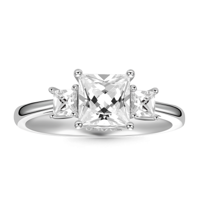 Anillo de Tres Piedras