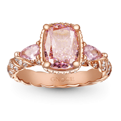 Anillo De Compromiso De Corte Cuadrado