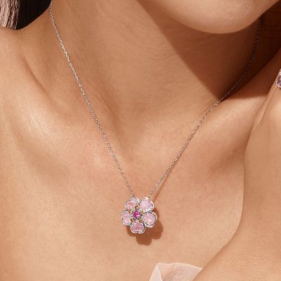 Collar Flor de Cerezo Corte Corazón