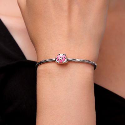 Charm Rana Abraza Corazón