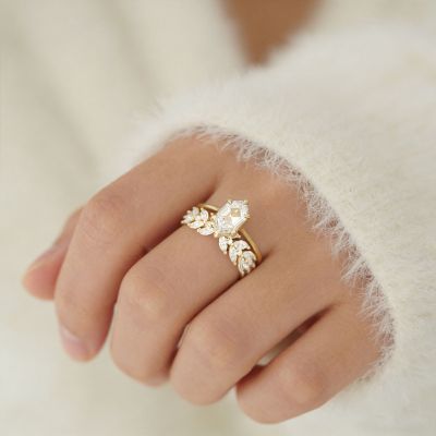 Conjunto de anillos largos cortados en hexágonos