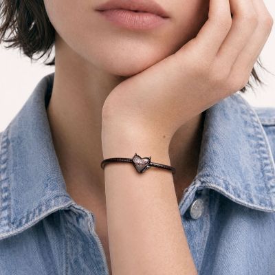 Amuleto de diablo y corazón