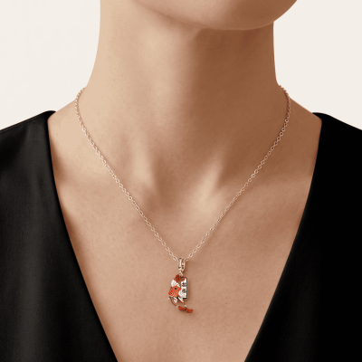 Amuleto colgante de broche japonés para pez koi